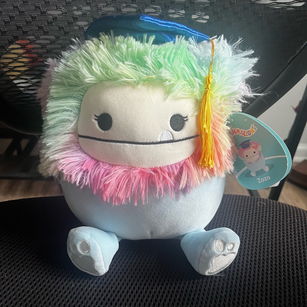 Graduation Squishmallow Zozo